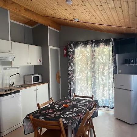 Village Vacances Des 2 Lacs Chalet *
